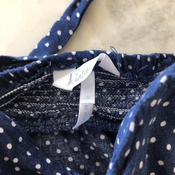 Halter top - Picture 2 of 2